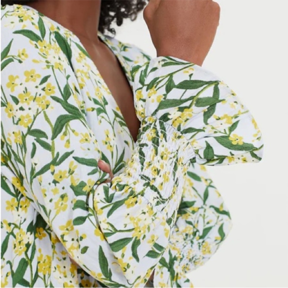 Pomander Place Tuckernuck Floral Long Sleeve Dress in Green and Yellow - Picture 5 of 8